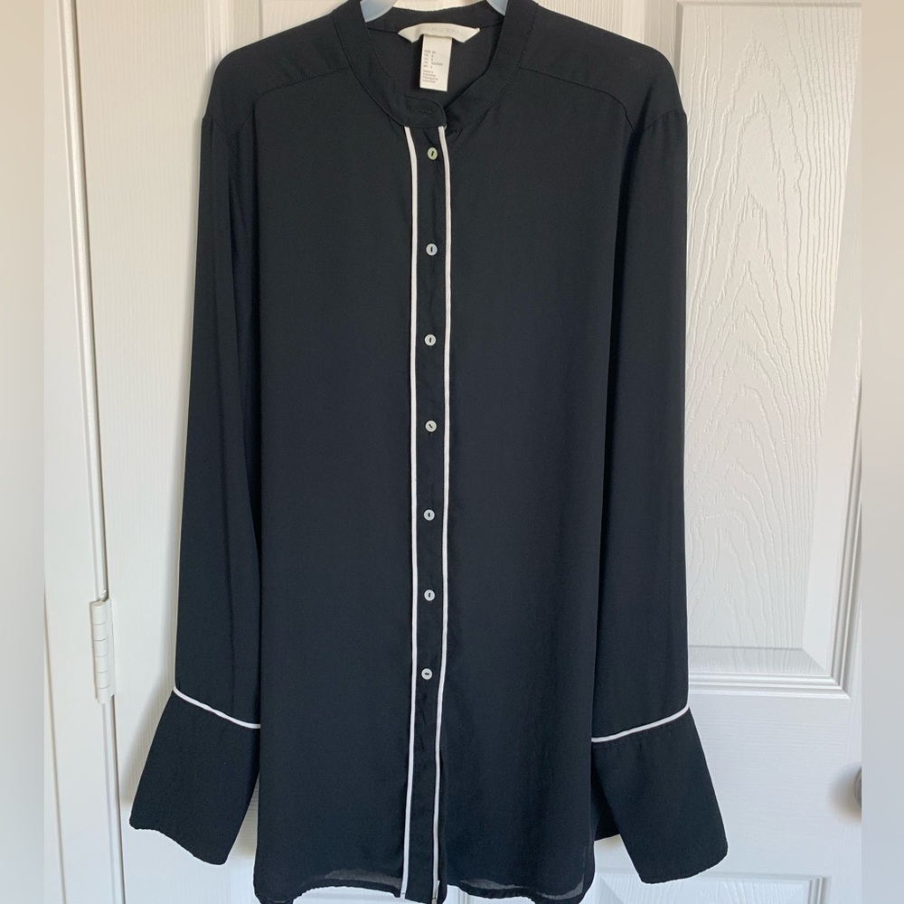 Black 100% polyester see-through buttons down shirt